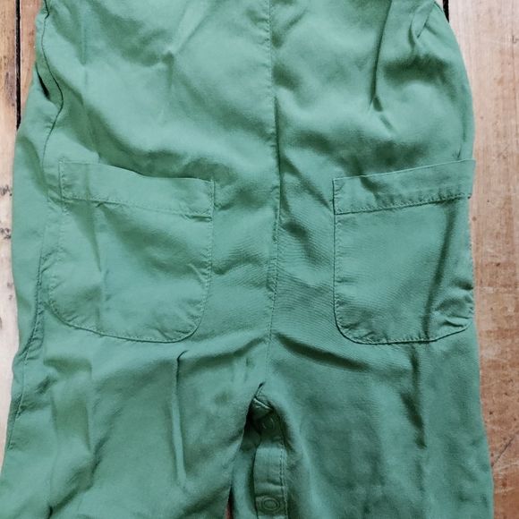 Girls size 12 mos army green romper lightweight spring summer baby girl - Picture 3 of 6